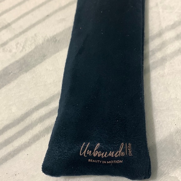 Unbound petite cordless curling iron/straightener - Picture 2 of 10